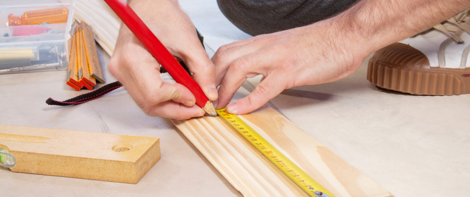 Cropped hand of a carpenter